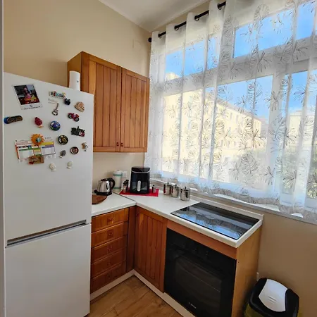 Ninny House * טראפאני